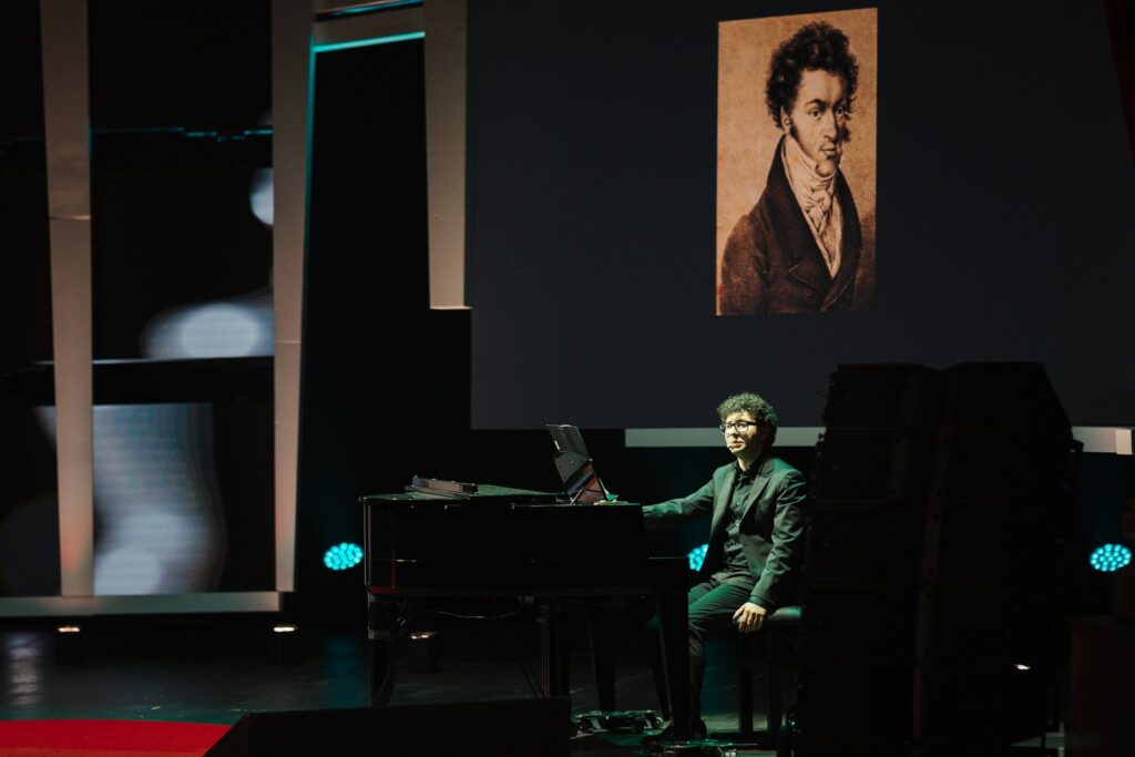 Mario Margiotta sul palco