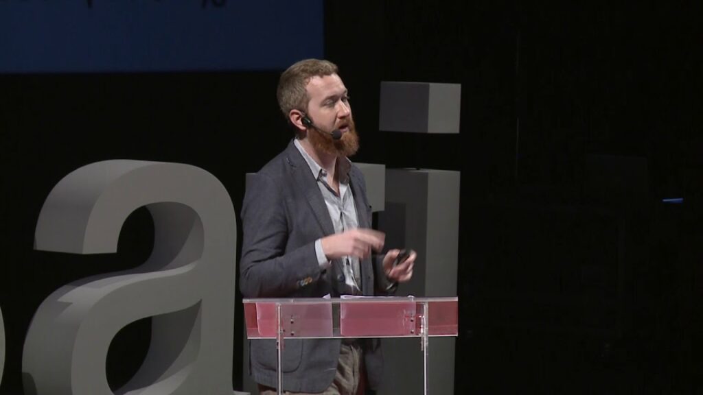 Raffaele Alberto Ventura sul palco