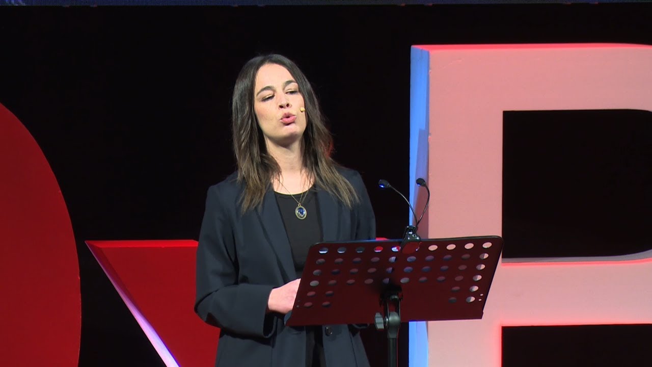 Elena Testi sul palco